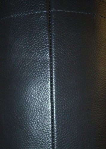 Боксерский мешок РОККИ натуральная кожа 130 см, диаметр 40 см черный
